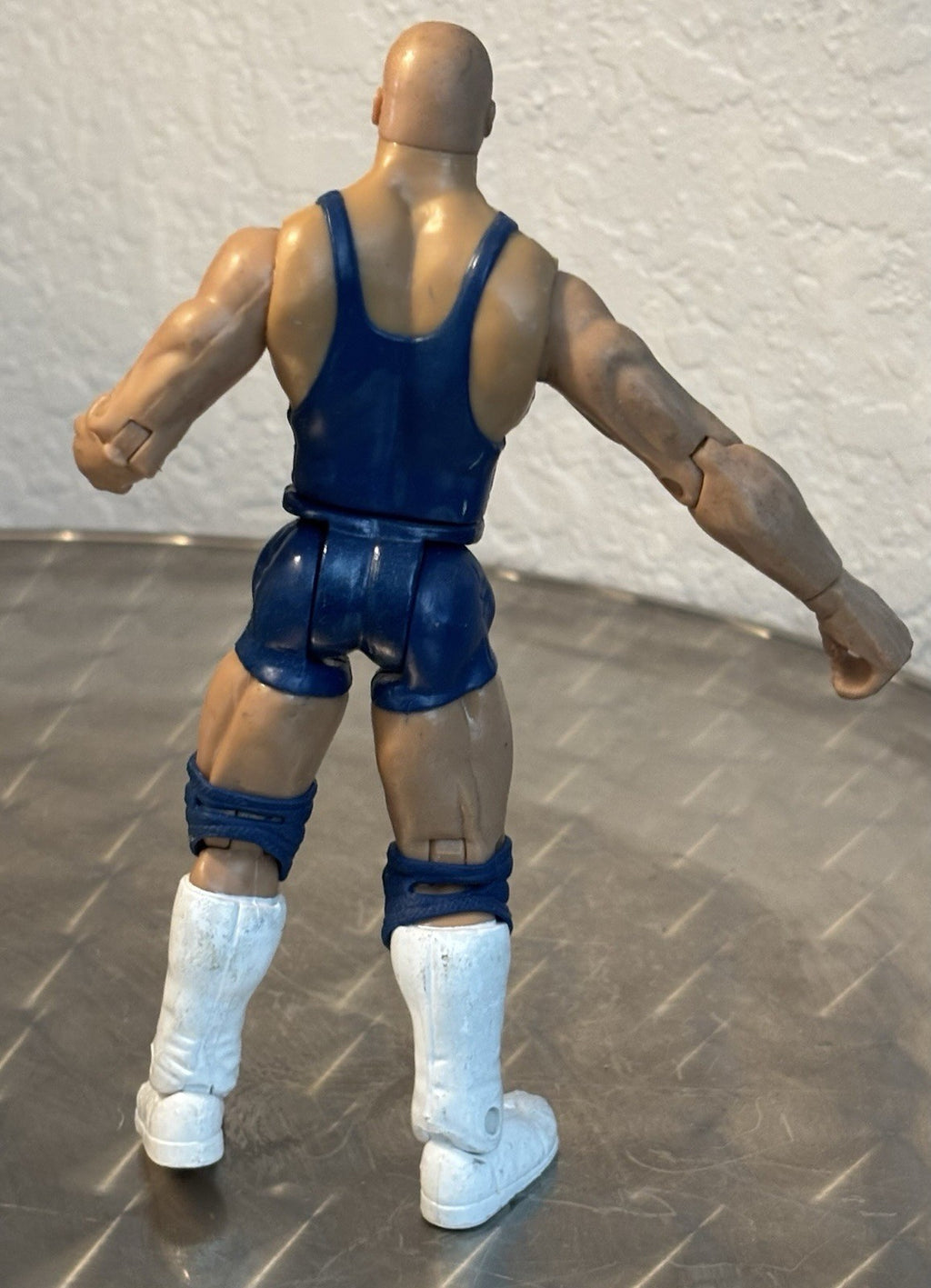 KURT ANGLE 2000 JAKKS WRESTLING ACTION FIGURE WWE WWF