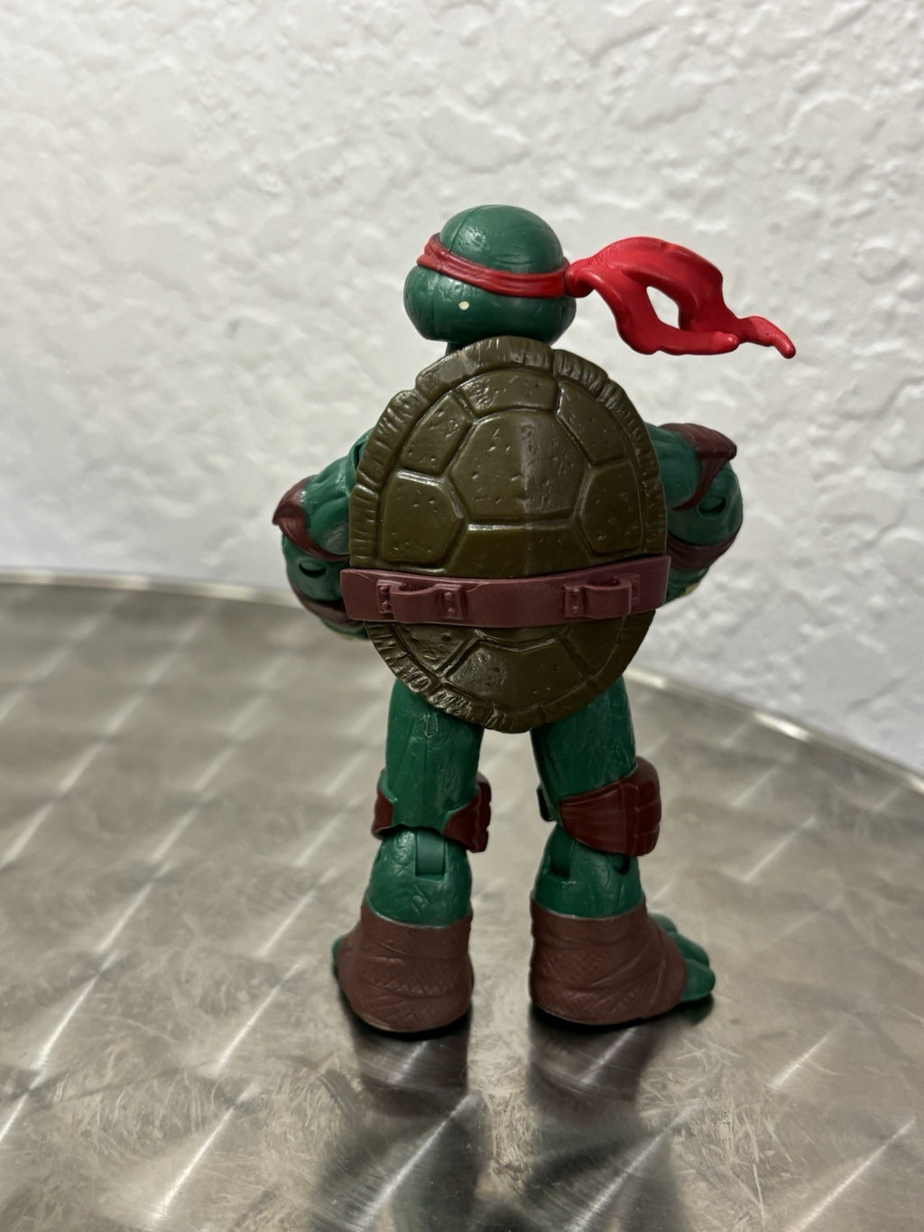 Teenage Mutant Ninja Turtles Raphael Action Figure 4.5” Playmates 2012