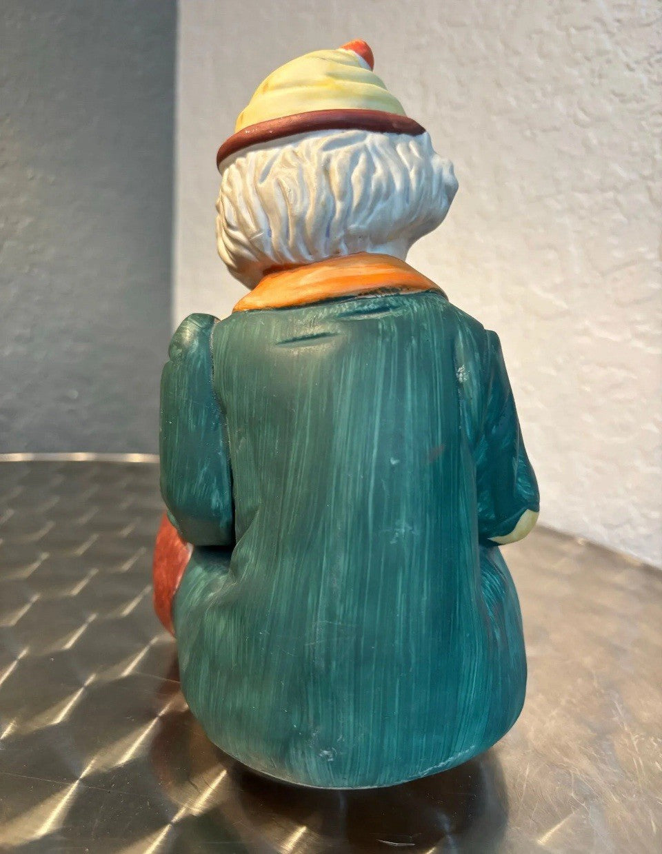 Vintage Ceramic Figurine 8” Clown Music Box Hand Painted Rotates