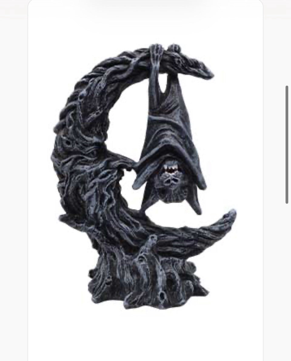 5 1/4" Bat Hanging on Moon