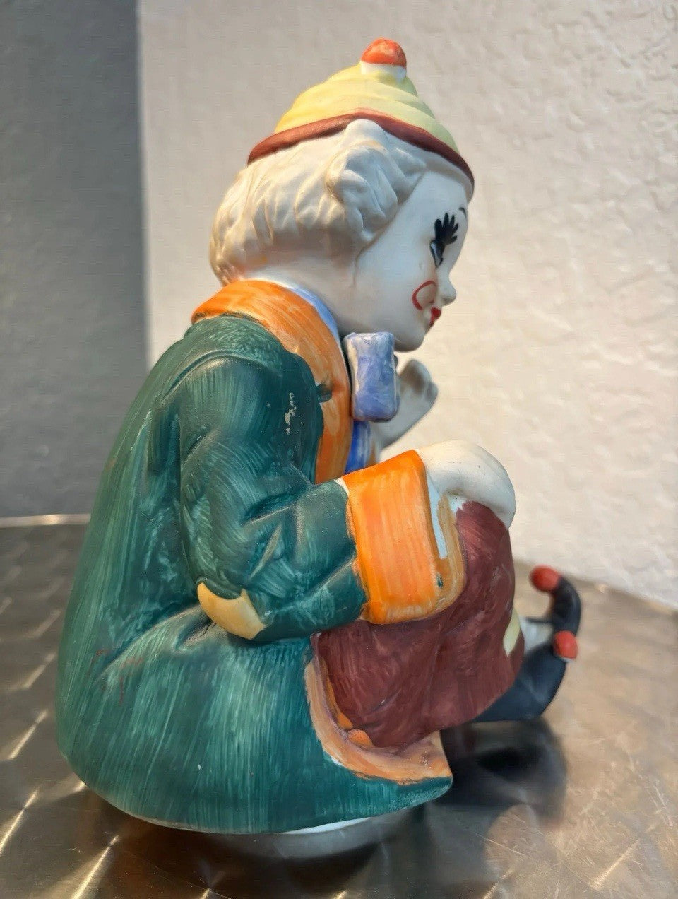 Vintage Ceramic Figurine 8” Clown Music Box Hand Painted Rotates