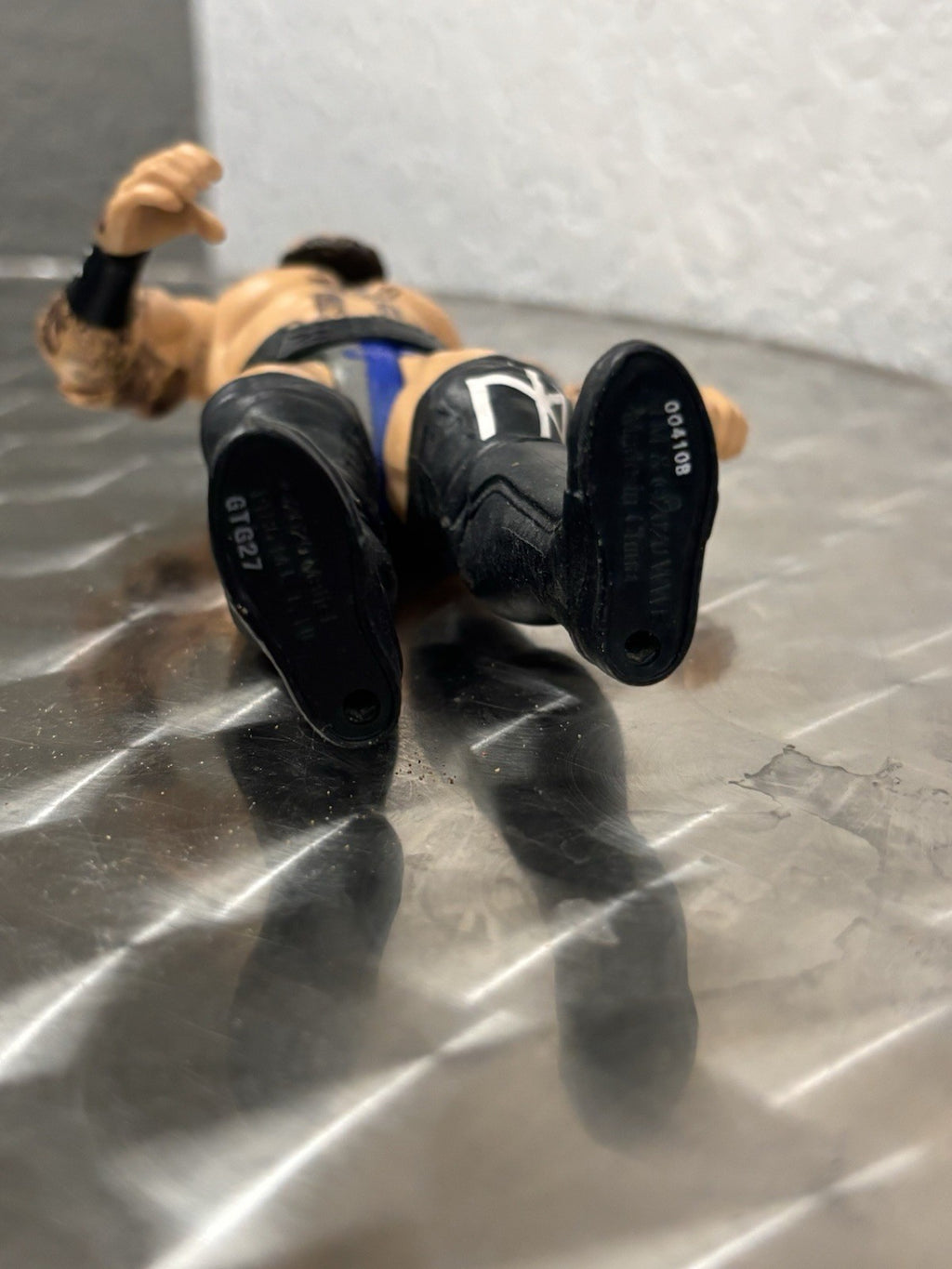 WWE The Viking Raiders Erik Mattel Basic Series 118 Wrestling Figure