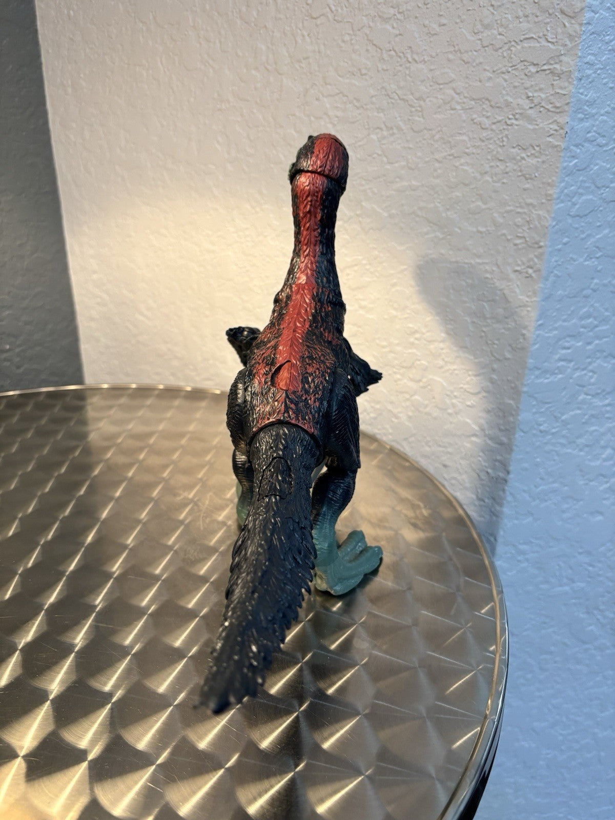 Jurassic World Dominion Sound Slashin' Therizinosaurus Dinosaur Action Figure