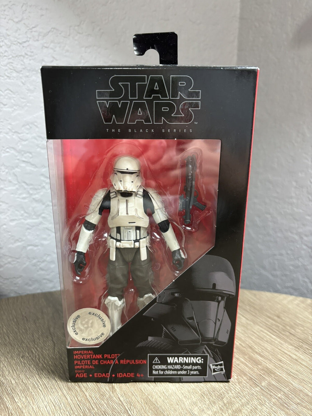 Star Wars Black Series - Imperial Hovertank Pilot  NIB
