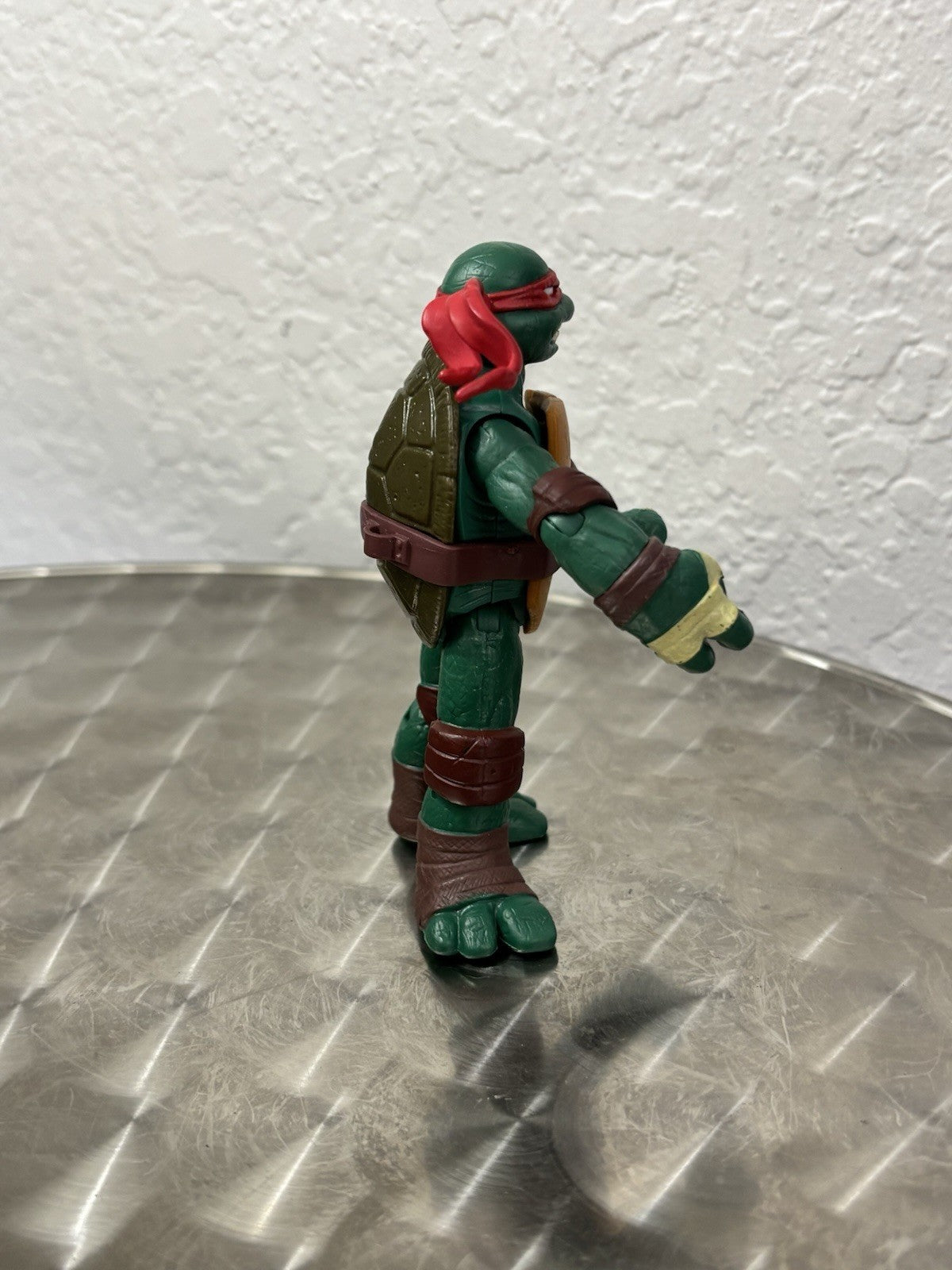 Teenage Mutant Ninja Turtles Raphael Action Figure 4.5” Playmates 2012