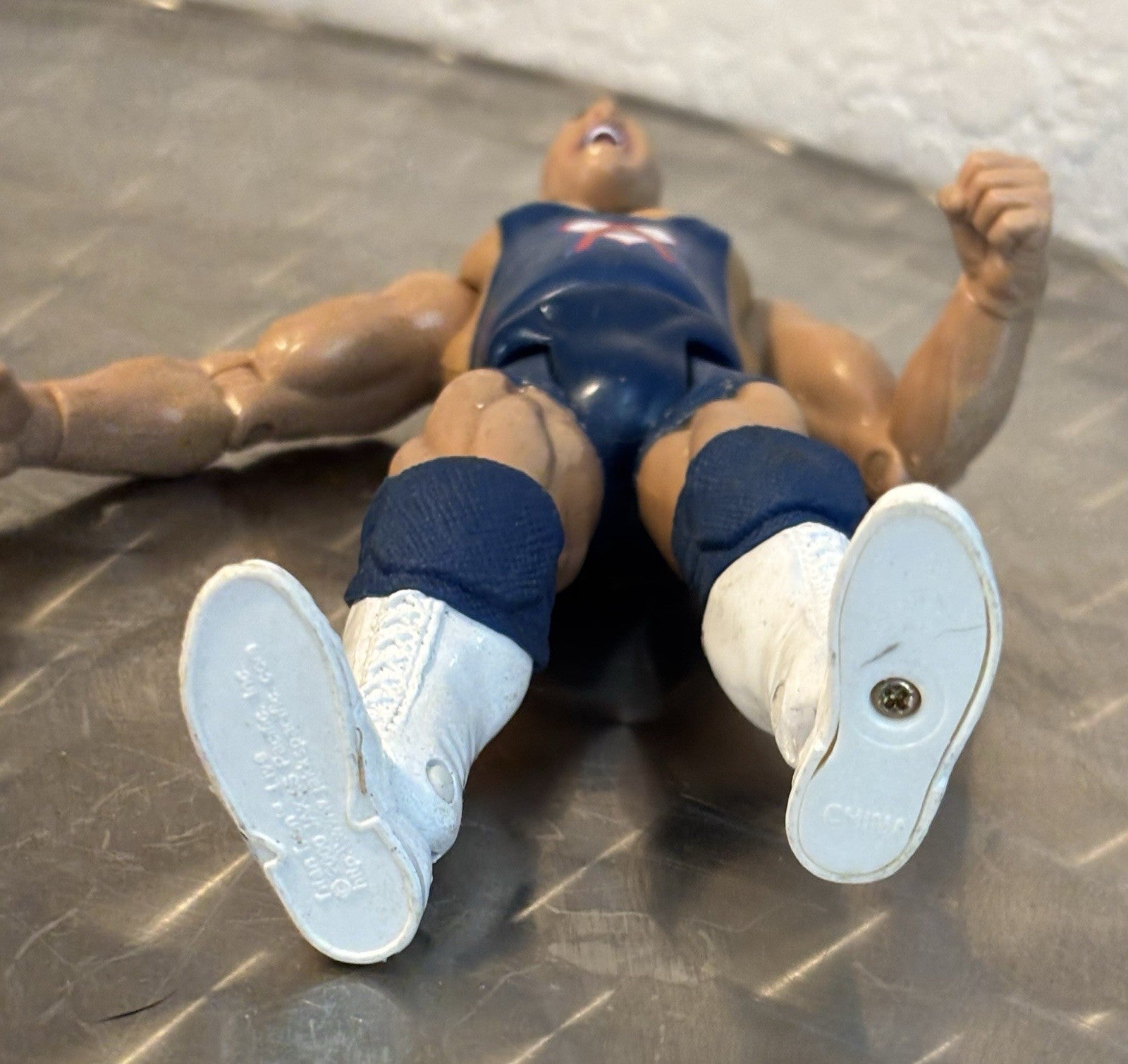 KURT ANGLE 2000 JAKKS WRESTLING ACTION FIGURE WWE WWF