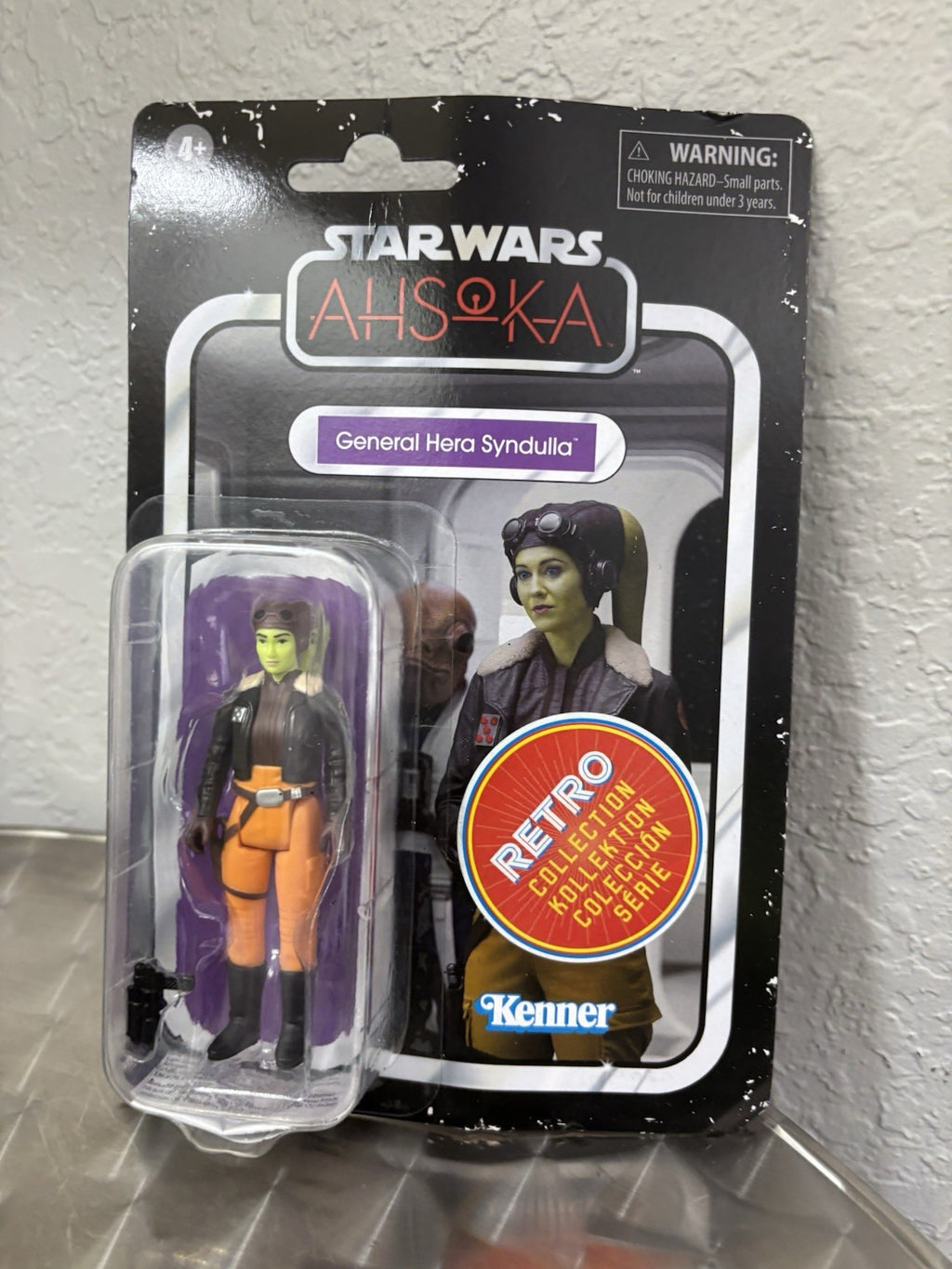 Star Wars Retro Collection Ahsoka General Hera Syndulla Action Figure New