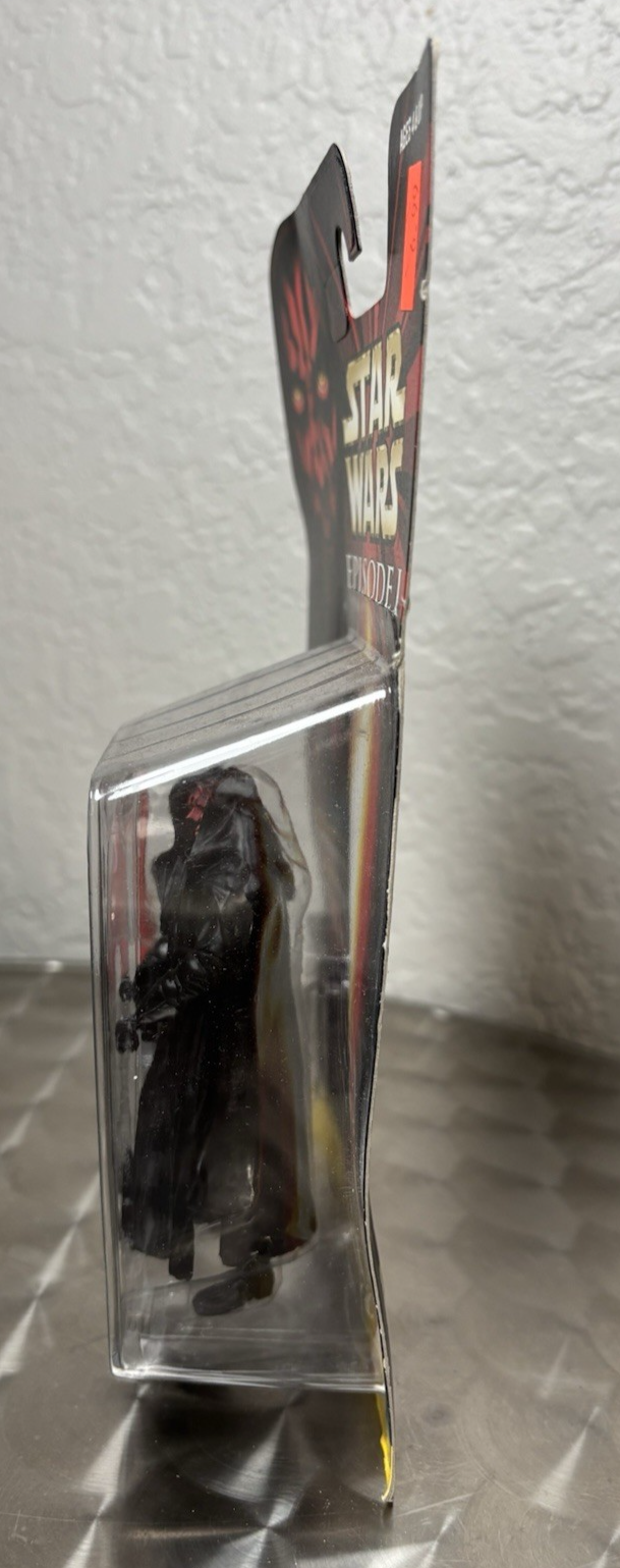 Hasbro Star Wars Episode I Tatoonie Darth Maul  Action Figure 1999