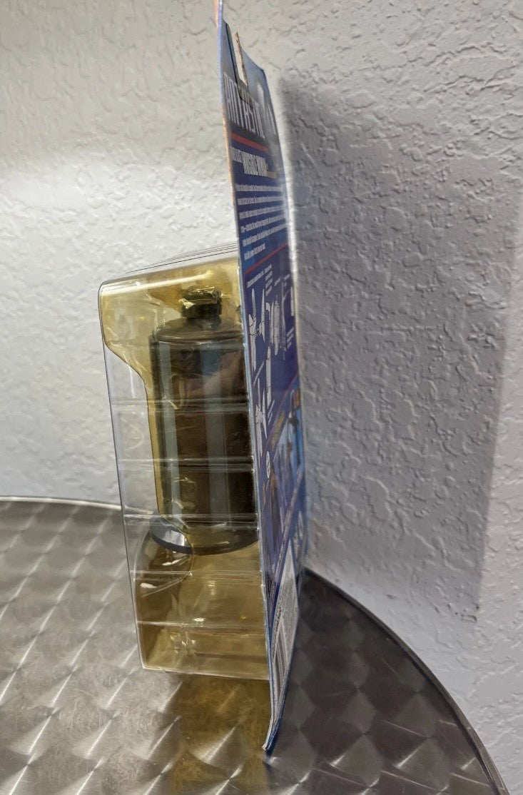 2005 Toy Biz Fantastic Four TRANSPARENT POWER BLAST INVISIBLE WOMAN Figure