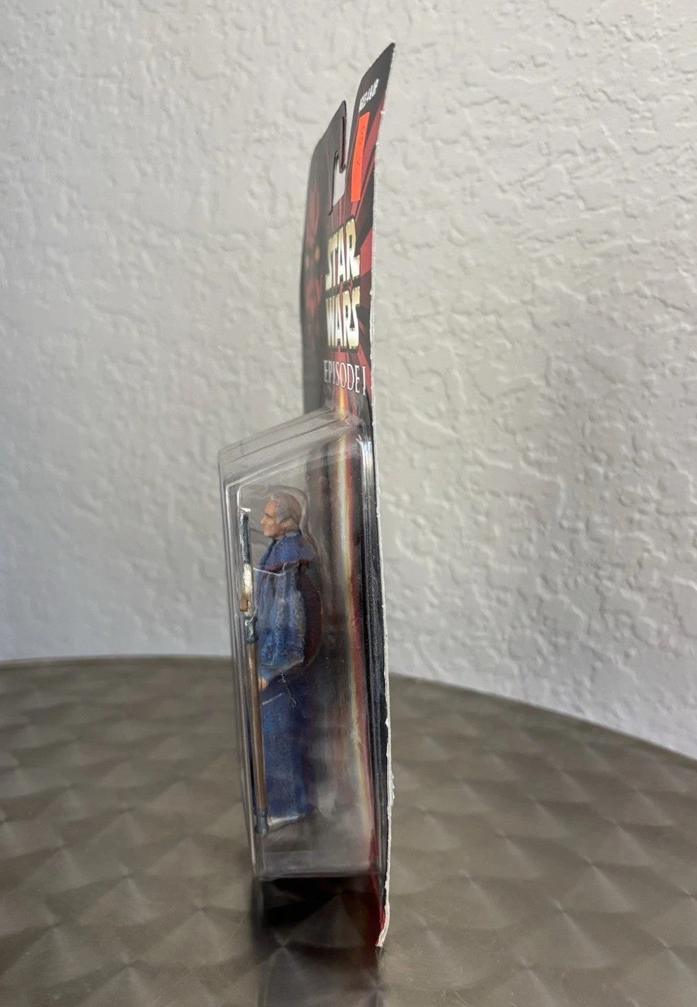 Hasbro Star Wars Chancellor Valorum With Ceremonial Staff Action Figure NIP 1998